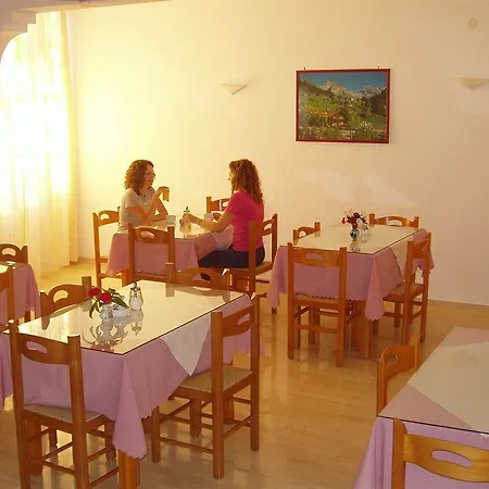 Kymata Hotell 2*