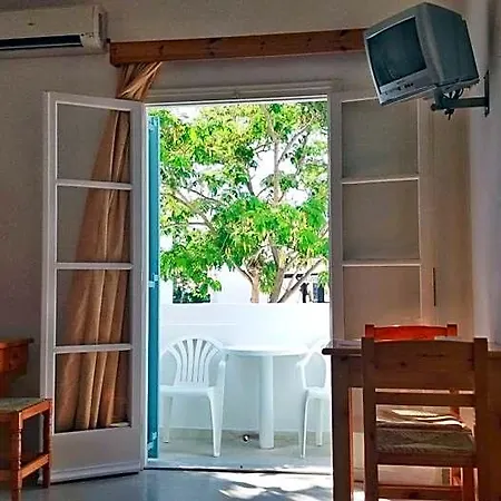 Kymata Hotel Kamari (Santorini)