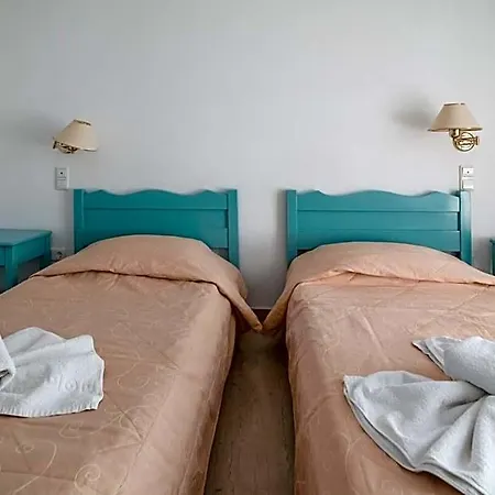 Kymata Hotel Kamari (Santorini)