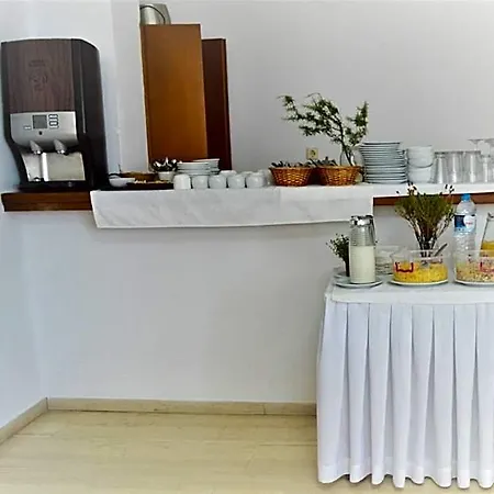 Hotel Kymata 2*